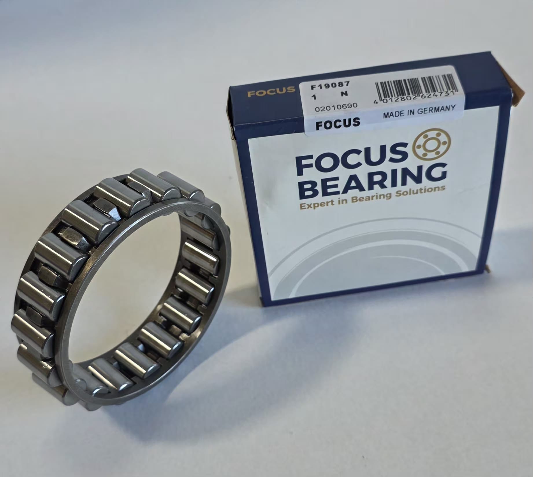 Focus Bearing F19087 needle roller cage with packaging